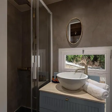 דירה Artemide Places _leon Tiny