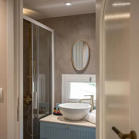 Artemide Places _leon Tiny Lägenhet